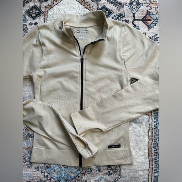 New! PrettyLittleThing Active Zip-up Jacket in Oatmeal Medium - Picture 5 of 8